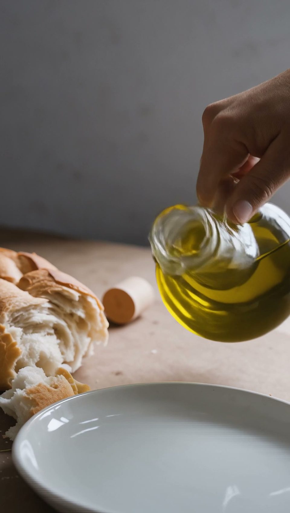 Olive oil over bread