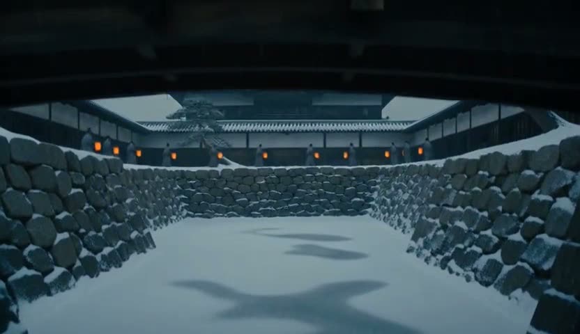Snow on the tiers