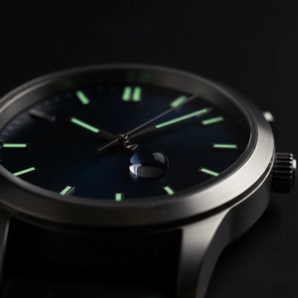 The dial, macro